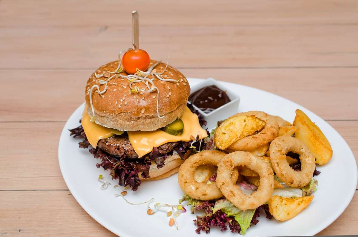 Thunfisch-Burger Deluxe - Burger Buns Blog
